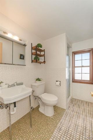 626 Tompkins Street, St Charles, MO 63301