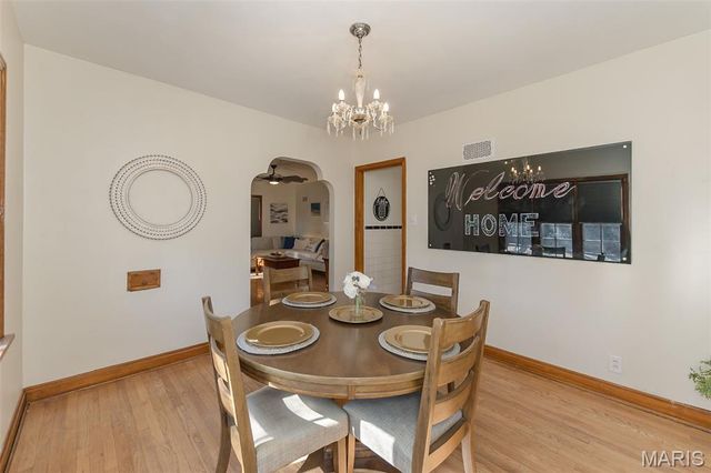 626 Tompkins Street, St Charles, MO 63301