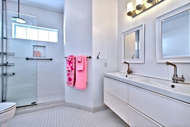 530 Leisure Drive, Ridge, NY 11961