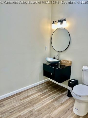 5134 MacCorkle Avenue, South Charleston, WV 25309