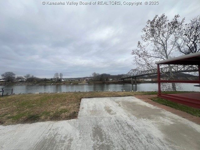 5134 MacCorkle Avenue, South Charleston, WV 25309