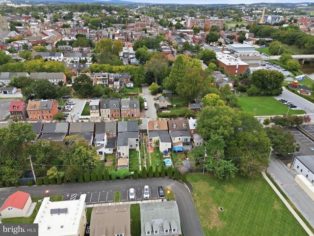 316 W PRINCESS ST, York, PA 17403
