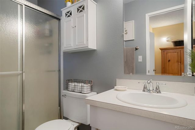 538 S Xenon Court, Lakewood, CO 80228