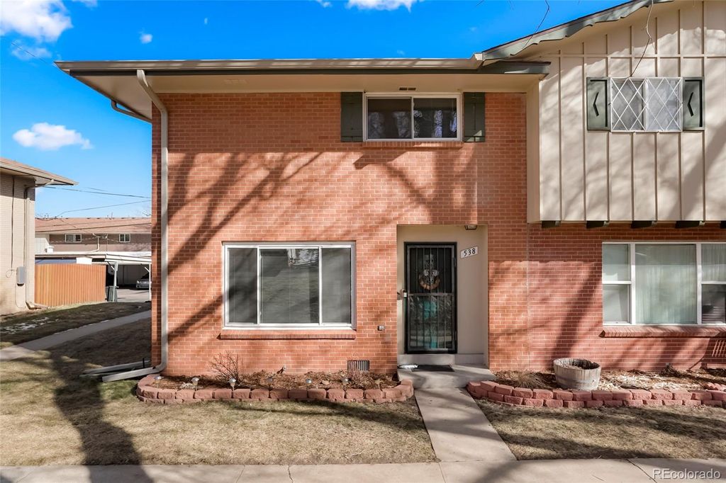 538 S Xenon Court, Lakewood, CO 80228