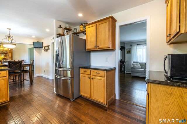 34 Secor Road, Brookfield, CT 06804