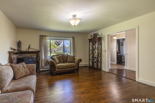 34 Secor Road, Brookfield, CT 06804