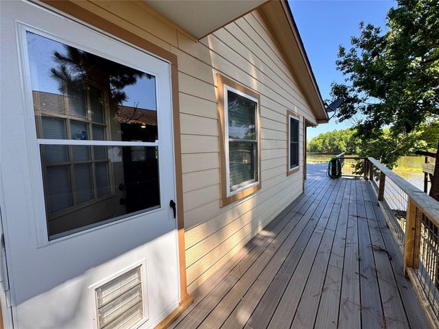 83 Lakeside, Trinity, TX 75862