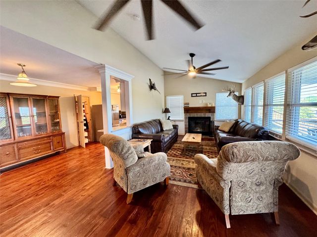83 Lakeside, Trinity, TX 75862