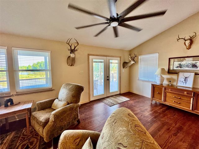 83 Lakeside, Trinity, TX 75862