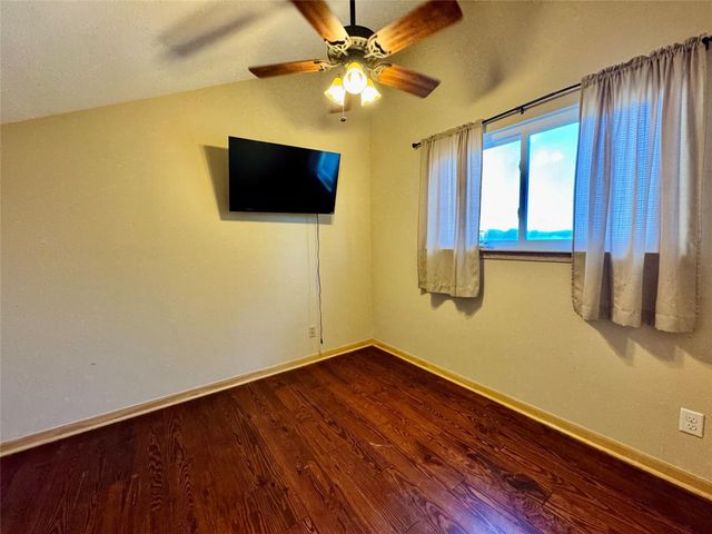 83 Lakeside, Trinity, TX 75862