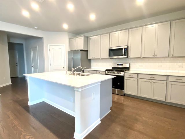 1836 Cantonata DR, Leander, TX 78641