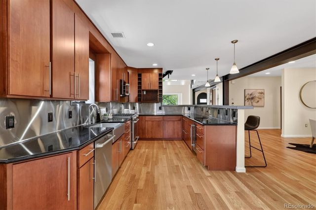 1101 S Elizabeth Street, Denver, CO 80210