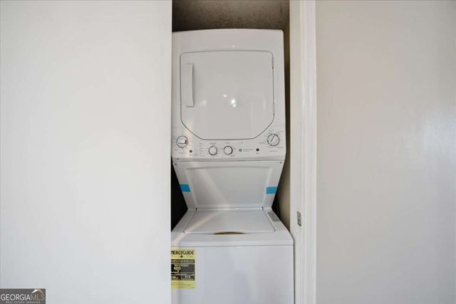 3120 SEVEN PINES Court 205, Atlanta, GA 30339