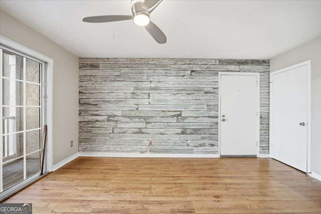 3120 SEVEN PINES Court 205, Atlanta, GA 30339