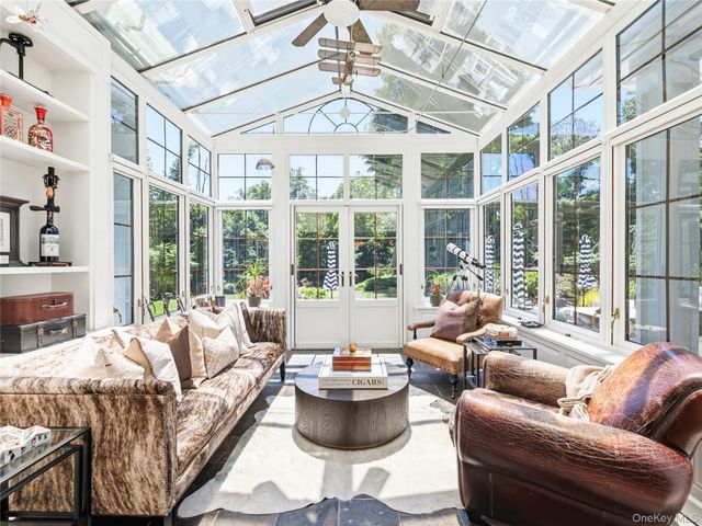 91 Woodhollow Court, Muttontown, NY 11791