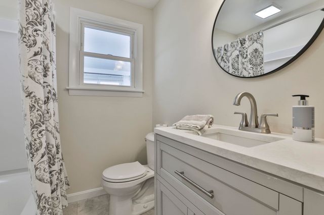 52 Congress Street, Manchester, NH 03102