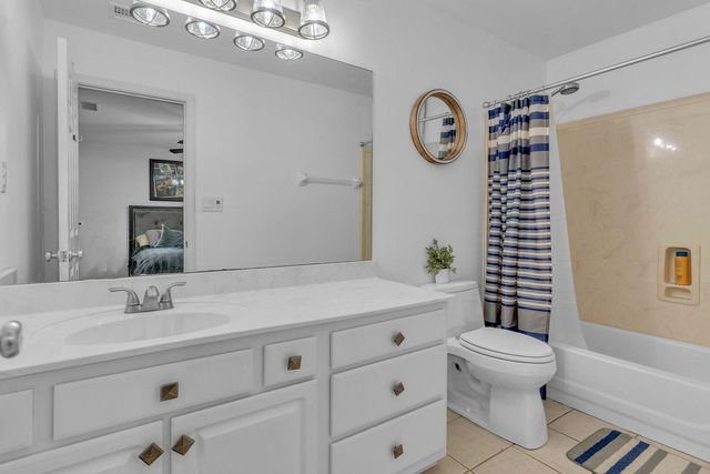 4540 PLANTERS TRACE LN, Collierville, TN 38017
