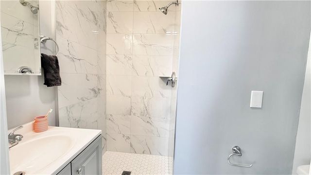 244 S Mathilda Street, Friendship Park, PA 15224
