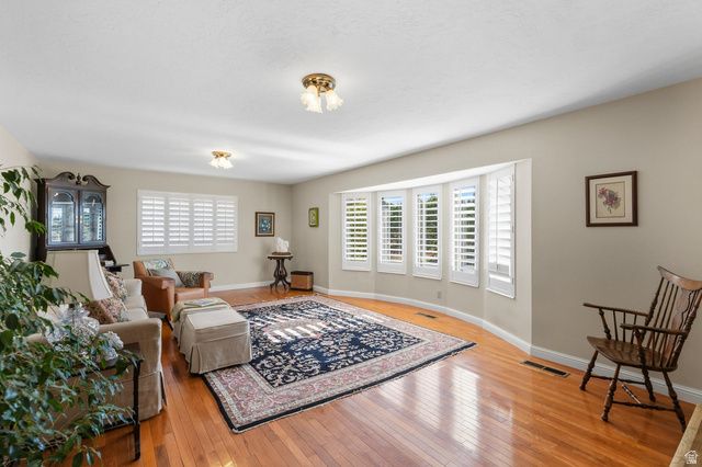 3010 SILVER REEF DR, Leeds, UT 84746