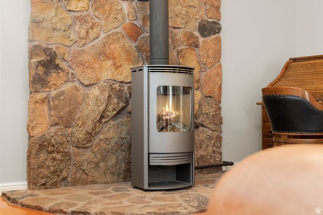 3010 SILVER REEF DR, Leeds, UT 84746