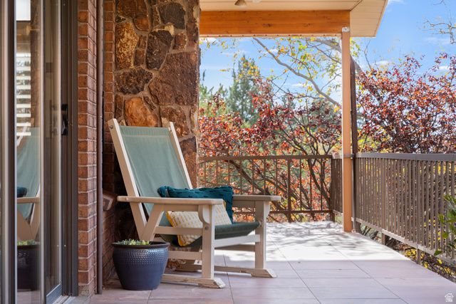 3010 SILVER REEF DR, Leeds, UT 84746