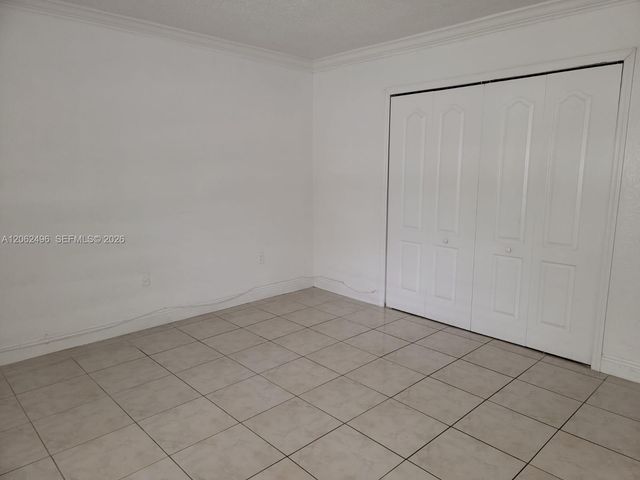 16118 NE 21st Ave 3, North Miami Beach, FL 33162