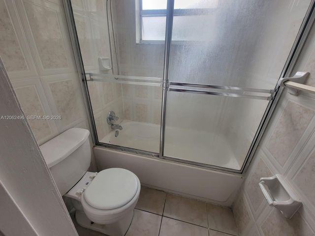 16118 NE 21st Ave 3, North Miami Beach, FL 33162