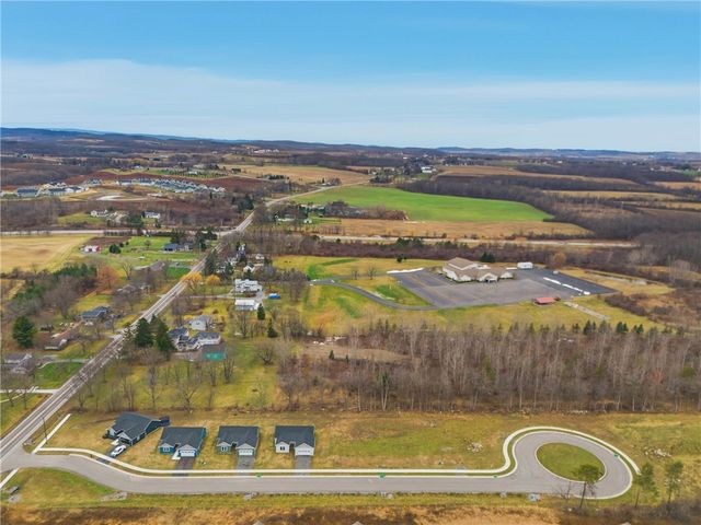 2006 Mae's Landing, Canandaigua Town, NY 14424