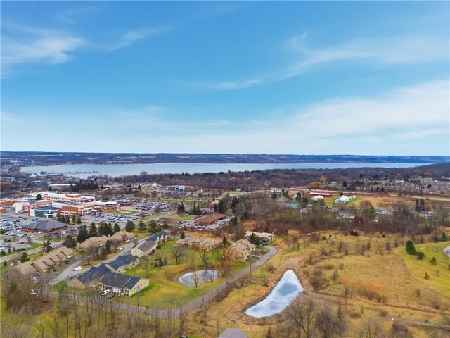 2006 Mae's Landing, Canandaigua Town, NY 14424