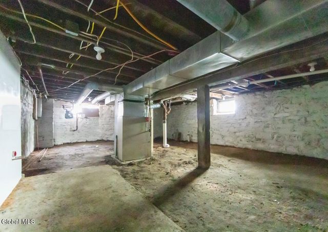 747 Eastern Avenue, Schenectady, NY 12308