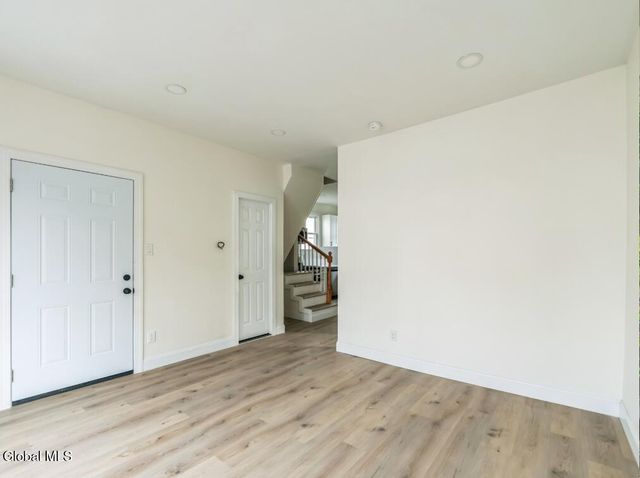 747 Eastern Avenue, Schenectady, NY 12308