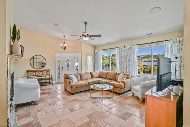 1460 Orpheus Avenue, Encinitas, CA 92024