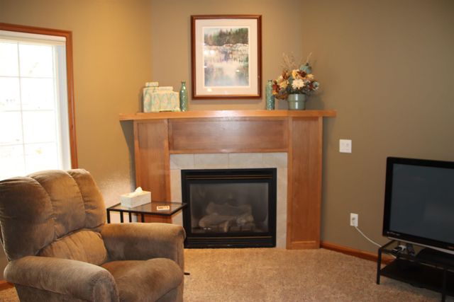 4201 Stewart, Cedar Falls, IA 50613