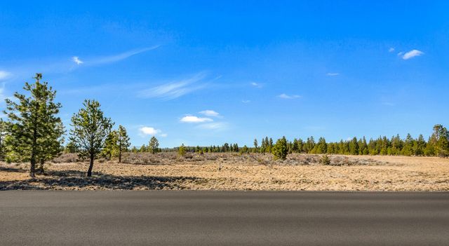 18945 Macalpine Loop, Bend, OR 97702
