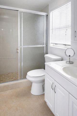 1425 Atlantic Shores Blvd 501, Hallandale Beach, FL 33009