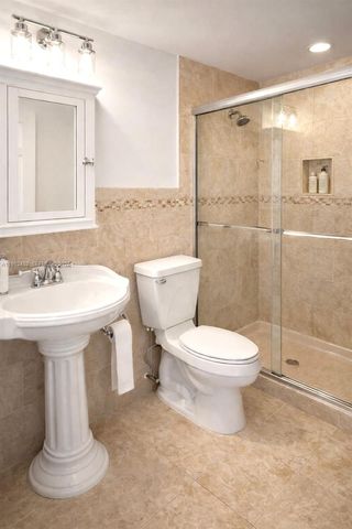 1425 Atlantic Shores Blvd 501, Hallandale Beach, FL 33009