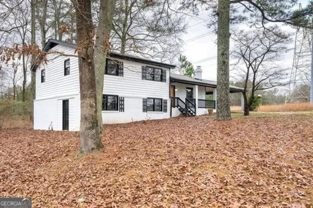 3918 Sherwood Drive, Douglasville, GA 30135