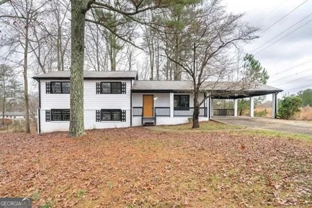 3918 Sherwood Drive, Douglasville, GA 30135