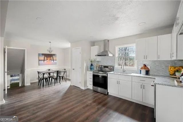 3918 Sherwood Drive, Douglasville, GA 30135