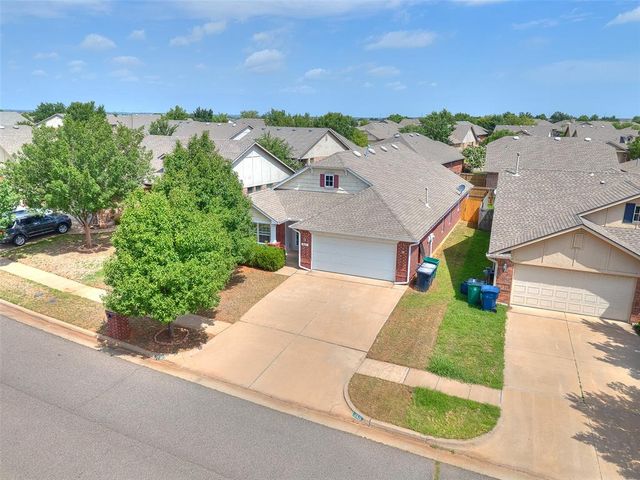 2621 NW 183rd Street, Edmond, OK 73012