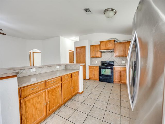 2621 NW 183rd Street, Edmond, OK 73012