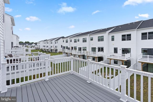 47 ROSEMARY WAY, Mount Laurel, NJ 08054