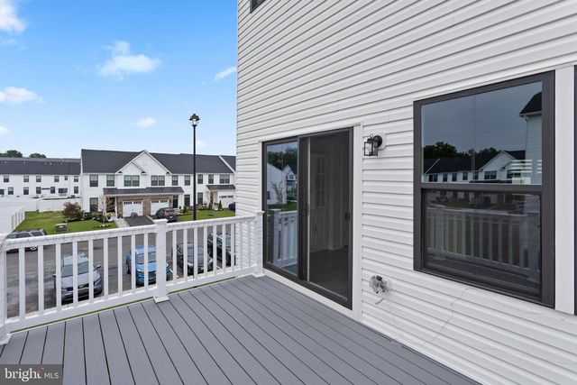 47 ROSEMARY WAY, Mount Laurel, NJ 08054