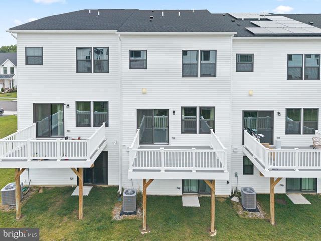 47 ROSEMARY WAY, Mount Laurel, NJ 08054