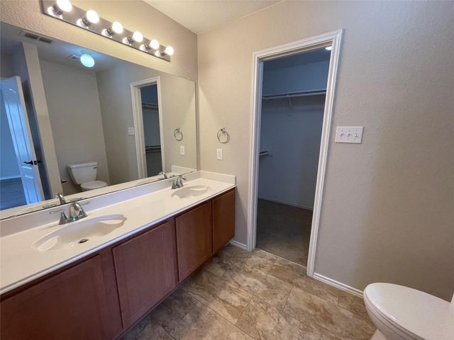 4202 Agate Drive, Granbury, TX 76049