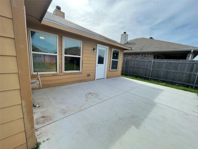 4202 Agate Drive, Granbury, TX 76049