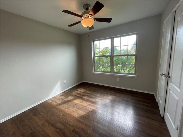 4202 Agate Drive, Granbury, TX 76049
