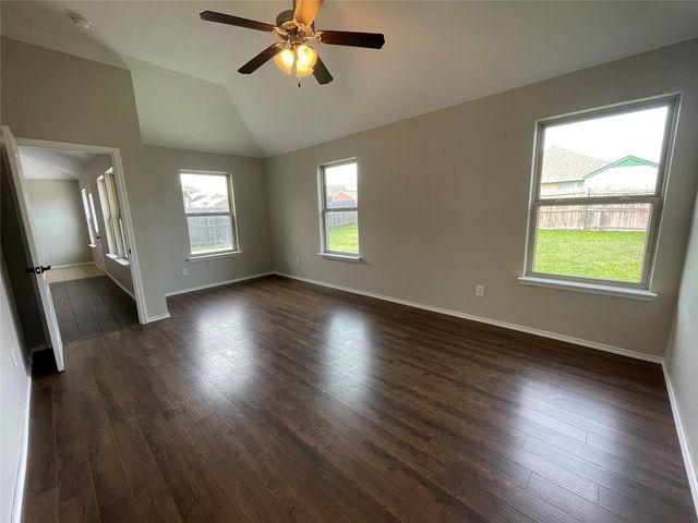 4202 Agate Drive, Granbury, TX 76049