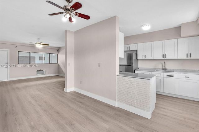 1165 Marseille Dr 20, Miami Beach, FL 33141