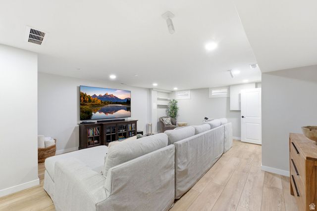 2901 S KATHERINE CIR, Millcreek, UT 84109